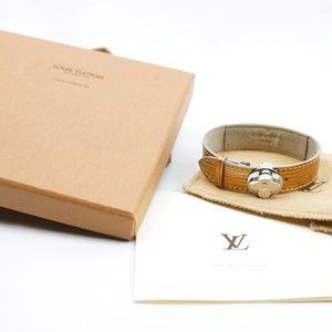 Louis Vuitton Orange Monogram Vernis Good Luck Bracelet Bangle Flower Cuff  860511